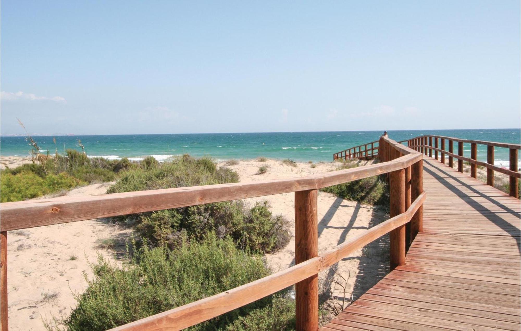 Gorgeous Home In Santa Pola With Wifi Екстер'єр фото