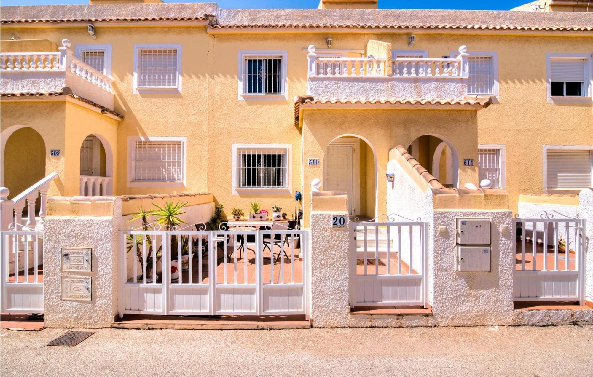 Gorgeous Home In Santa Pola With Wifi Екстер'єр фото